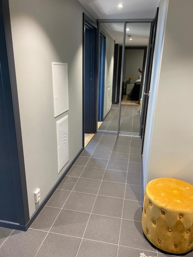 Leilighet Med Panoramautsikt Sjusjoen Innendors Parkering Εξωτερικό φωτογραφία